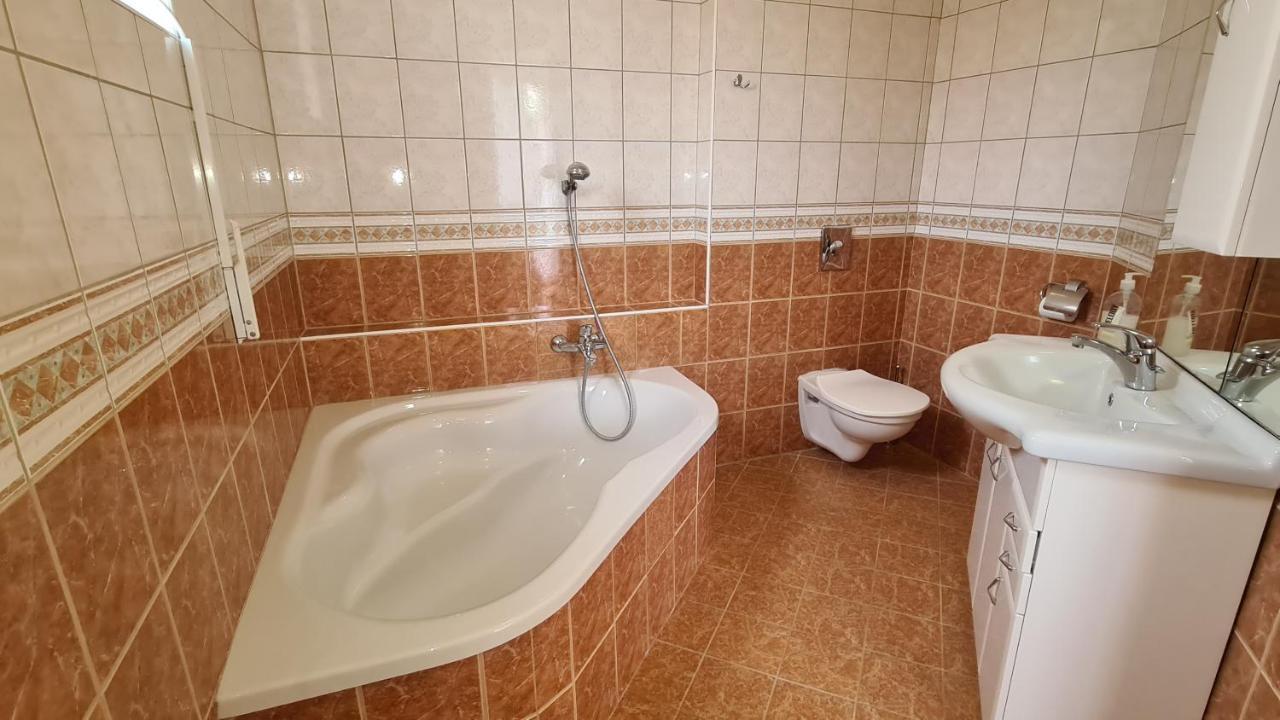 Aqua Therm Hotel Zalakaros Extérieur photo