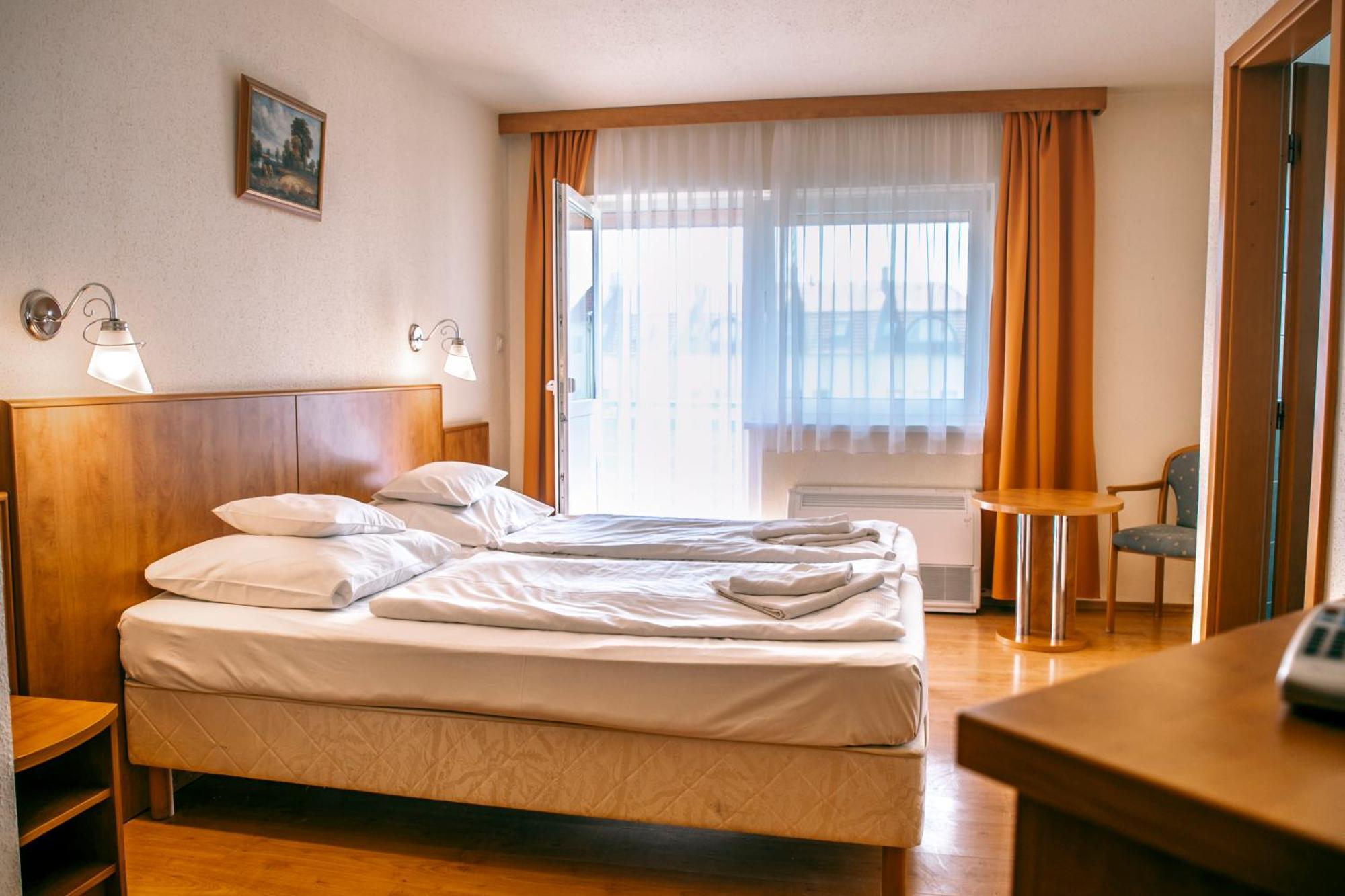 Aqua Therm Hotel Zalakaros Extérieur photo