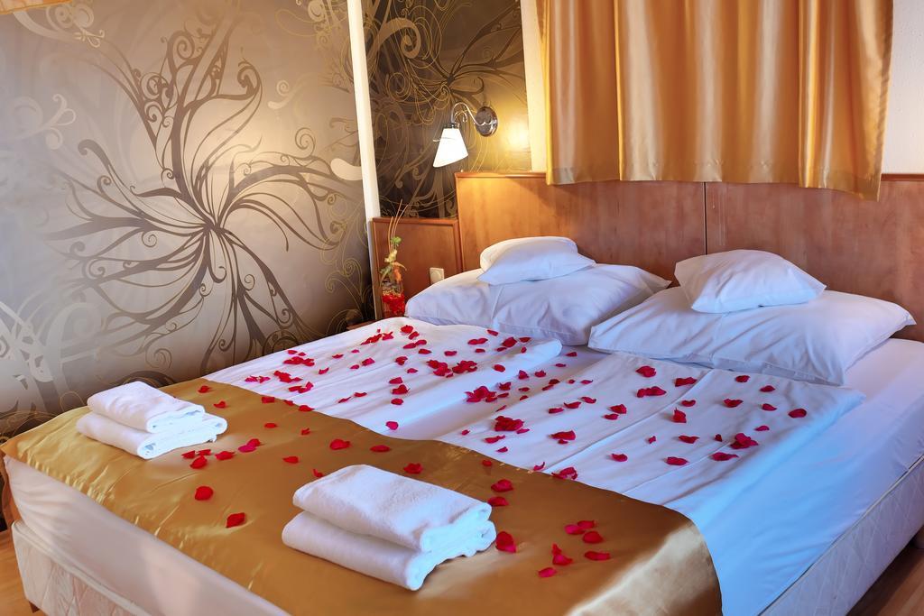 Aqua Therm Hotel Zalakaros Extérieur photo